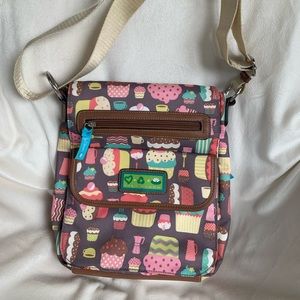 Lily Bloom Cupcake pattern crossbody.